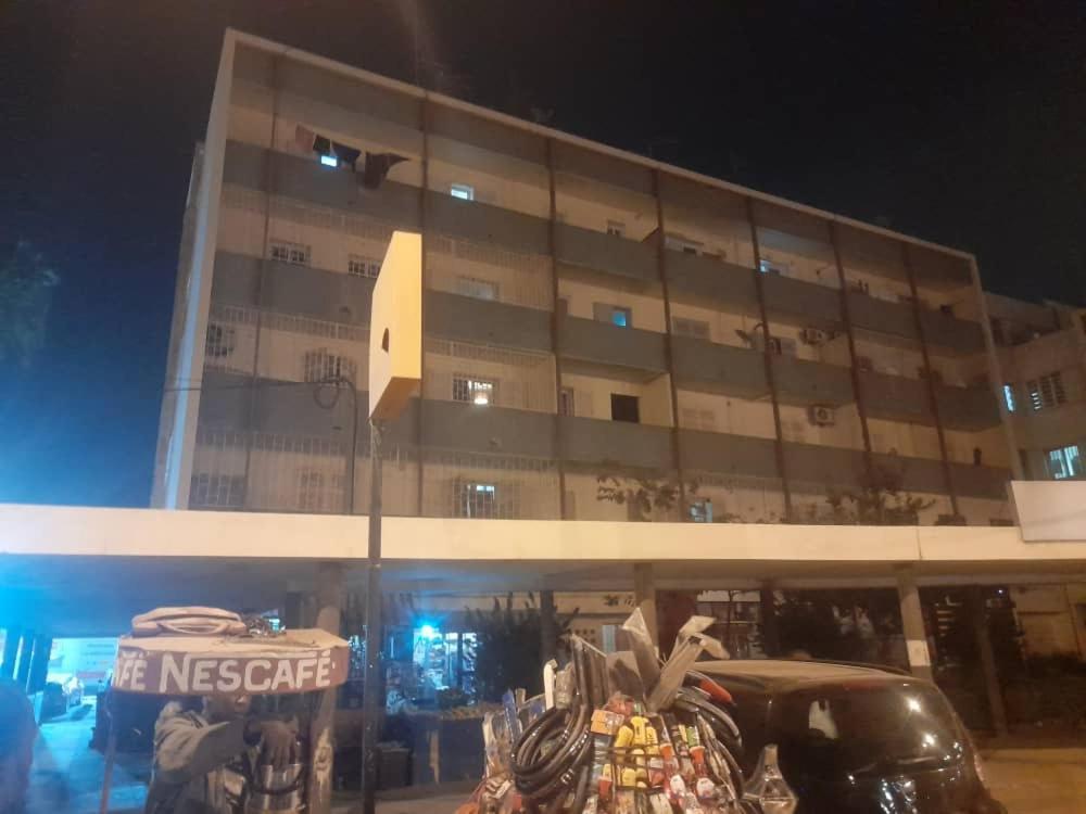 Appartement Centre Ville Dakar Bagian luar foto